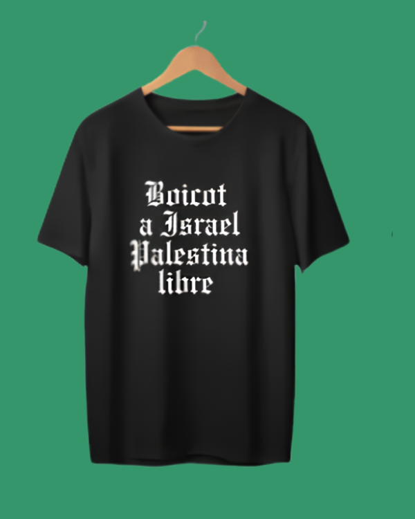 Prenda de ropa con diseño gráfico de la colección Mexaneen